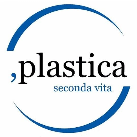 plastica seconda vita aqualife professional